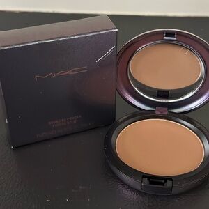BNIB - MAC Cosmetics Bronzing Powder - Baina Bronze limited edition